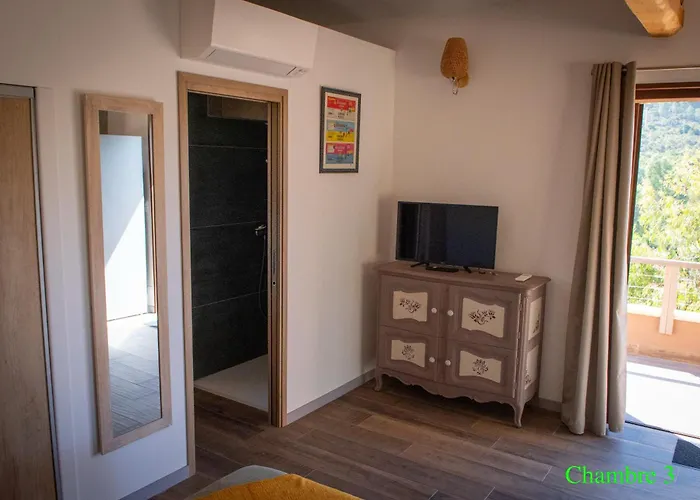 Villa A L'oree Du Maquis 6 Personnes *