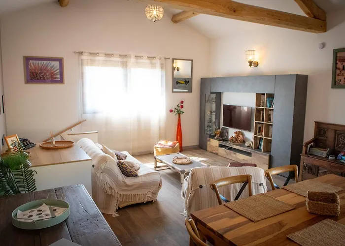 A L'oree Du Maquis 6 Personnes Bonifacio (Corsica)