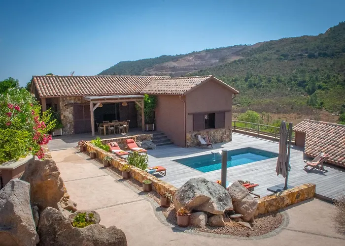 A L'oree Du Maquis 6 Personnes * Bonifacio (Corsica)